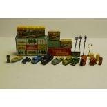 Hornby-Dublo Tri-ang Master Models Dublo Dinky and other 00 Gauge Accessories, HD Dinky Toys 051