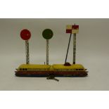 French Hornby O Gauge Clockwork 'Etat' Railcar and Signals, the railcar a 2-car unit in Etat red/