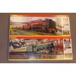 Hornby 00 Gauge Train Sets, R1019 'Flying Scotsman', comprising LNER 4472 'Flying Scotsmans' three