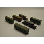 Hornby Dublo 00 Gauge Horse Boxes and Bachmann Queen Mary Brake Vans, Dublo green Horse Boxes (2,