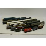 A Collection of OO Gauge Trains by Hornby and Others, including Hornby (China) class 466 2-car