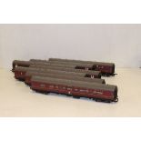 Hornby China 00 Gauge Coaching stock, BR maroon 'Manxman' (9) and three others, VG (10)