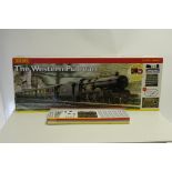 Hornby 00 Gauge R1048 'The Western Pullman' Train Set, comprising BR green 'Cadbury Castle' four