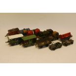 A Hornby O Gauge Clockwork SR No 1 Tank Locomotive and Rolling Stock, the loco no 29 in SR green,