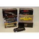 Boxed 1:18 Scale Models, Vintage private and commercial vehicles comprising, Road Signature 1956