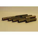 Hornby Airfix and Hornby Dublo 00 Gauge Coaches Hornby, blood and custard Gresley Master Cutler