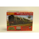 Hornby (China) 00 Gauge R1162 British Pullman Venice Simplon-Orient Express' Train Set, comprising