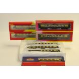 Hornby (China) and Bachmann 00 Gauge Pullman coaches with lights, Hornby R1024 Queen of Plover