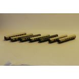 Hornby and Bachmann 00 Gauge Pullman Coaches with lights, unboxed Hornby Car No 88, Car No 64, '