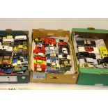 Unboxed Die-Cast Vehicles, A collection of 1: 24 scale and smaller vintage and modern private and