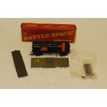 An Uncommon Boxed Triang-Hornby OO Gauge R571 Battle Space G10 'Q' Car, in khaki-green finish,