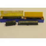 Hornby Dublo 00 Gauge 3-Rail BR green Diesel Locomotives, 3233 Co Bo D5713 and L30 Bo Class 20