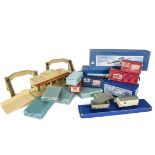 Hornby Dublo 00 Gauge Rolling Stock Buildings and other items, including D1 Fish Van with post war