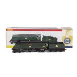 Hornby (China) OO Gauge Battle of Britain Class Locomotives and Tenders, R2385 34051 'Winston