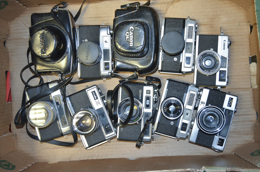 A Tray of Rangefinder Cameras, including a Canon Canonet 28, QL, a Yashica Electro 35 GS and other