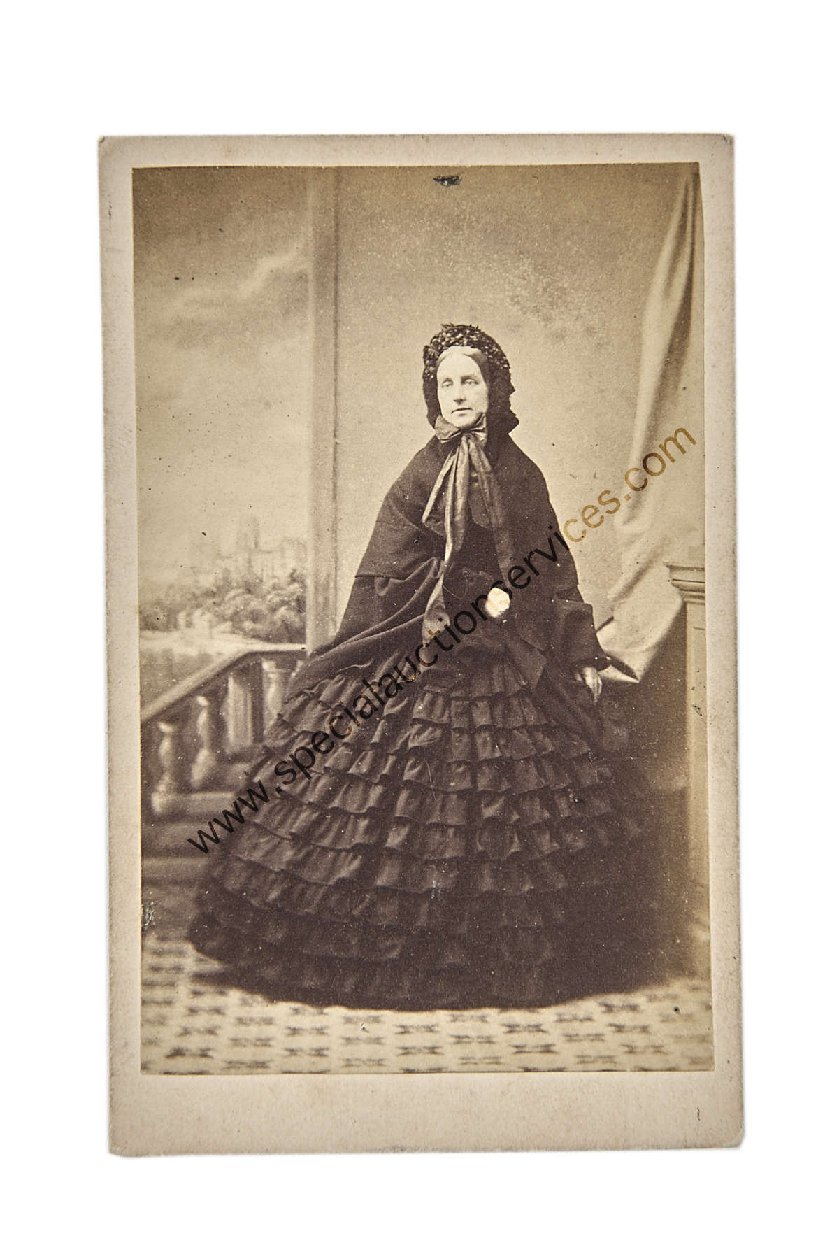 Cartes de Visite Portraits - Ladies, mainly UK photographers, albumen, 1860s, G-VG (50) - Image 3 of 3