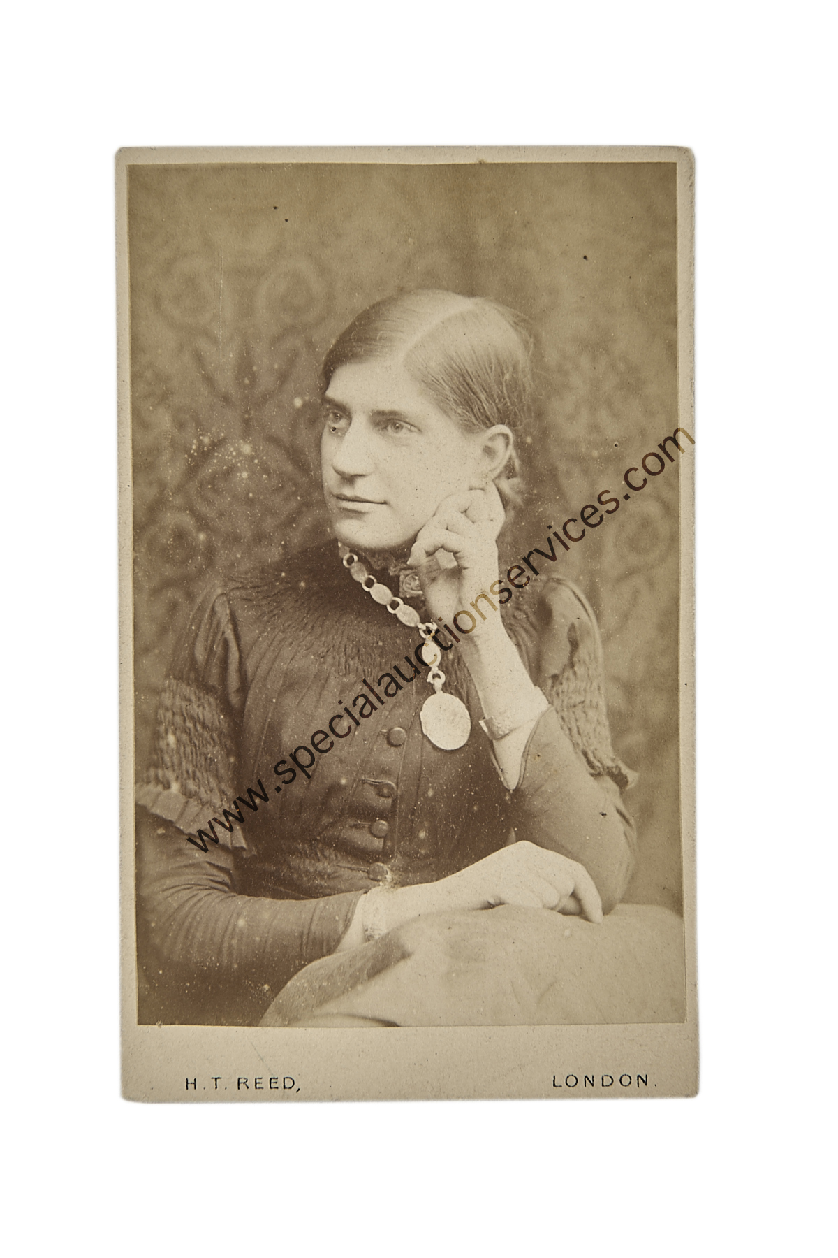 Cartes de Visite Portraits - Ladies, mainly UK photographers, albumen, 1870s, F-VG (100) - Image 2 of 3