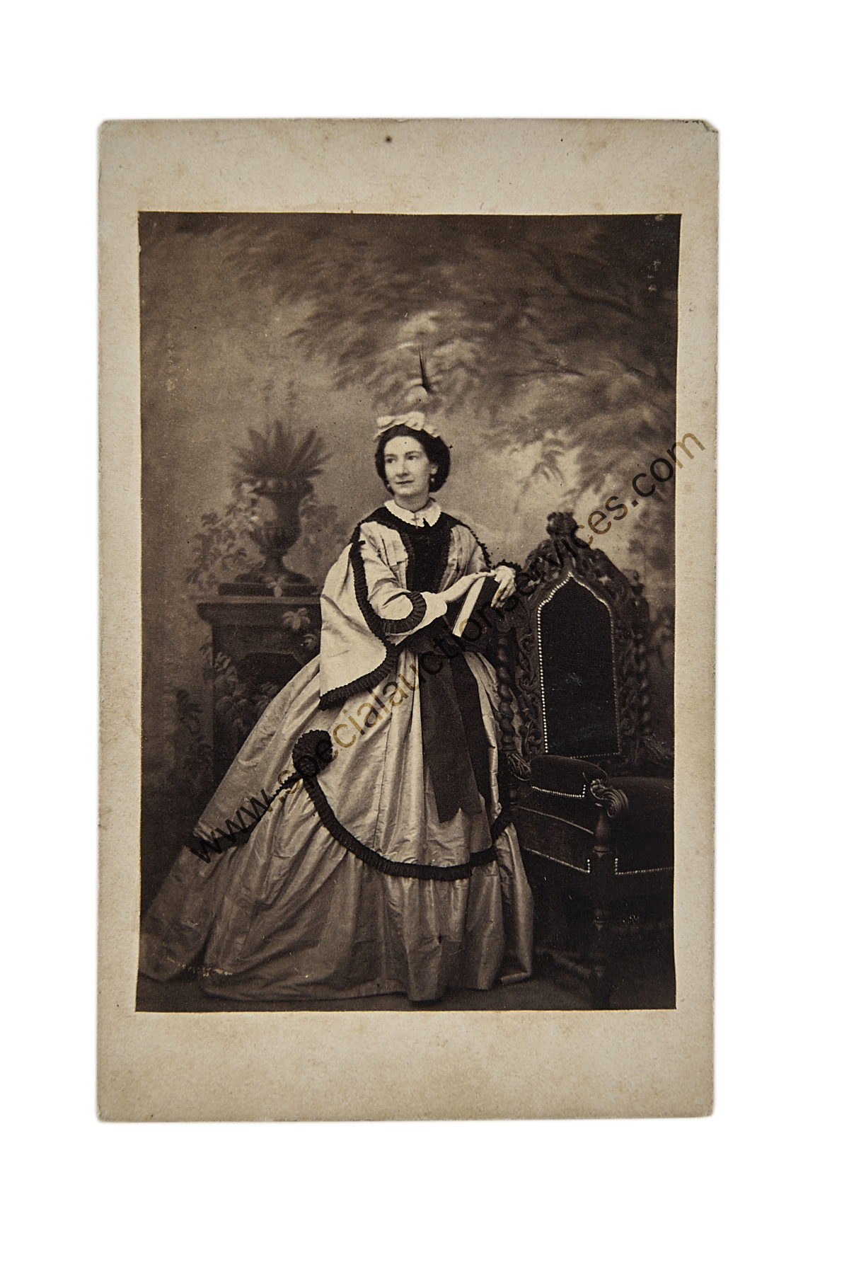 Cartes de Visite Portraits - Ladies, mainly UK photographers including Mrs Coleman/Sandwich,