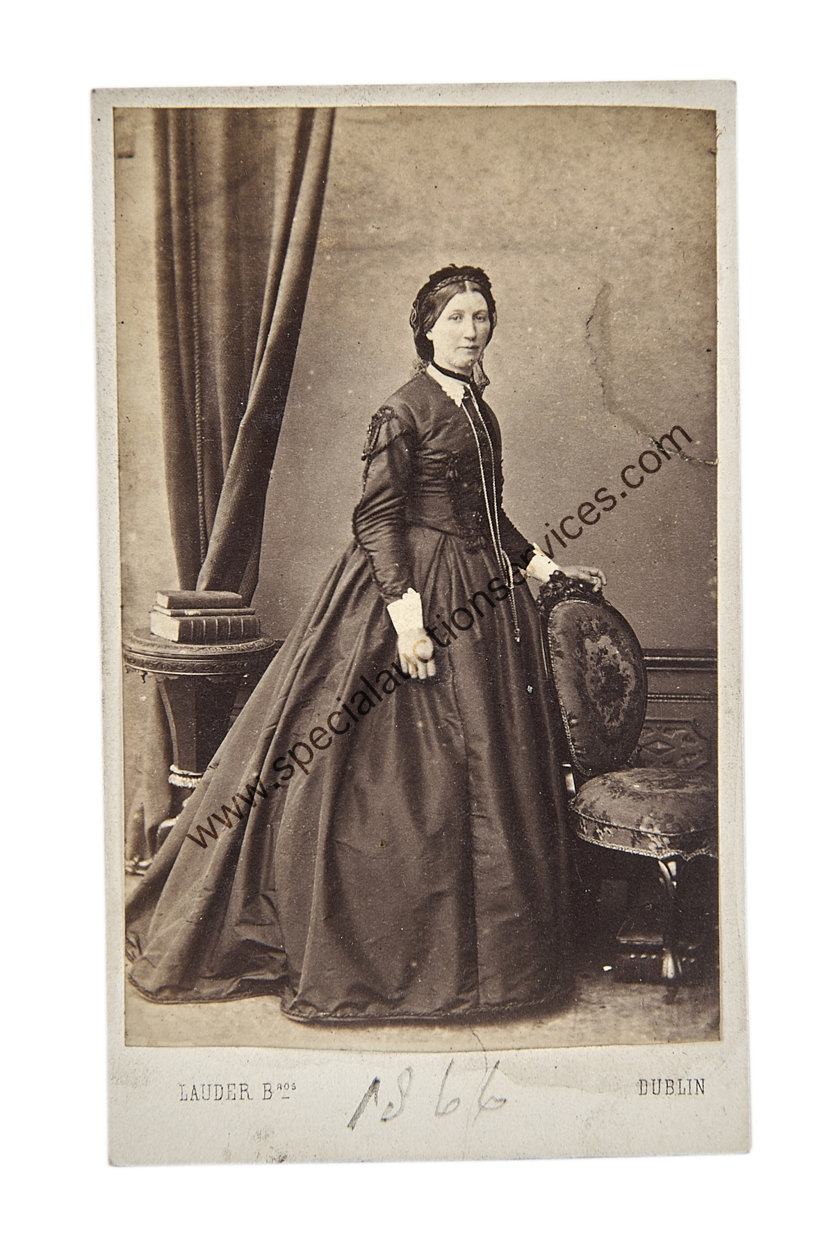 Cartes de Visite Portraits - Ladies, mainly UK photographers, albumen, 1860s, G-VG (58) - Image 3 of 3