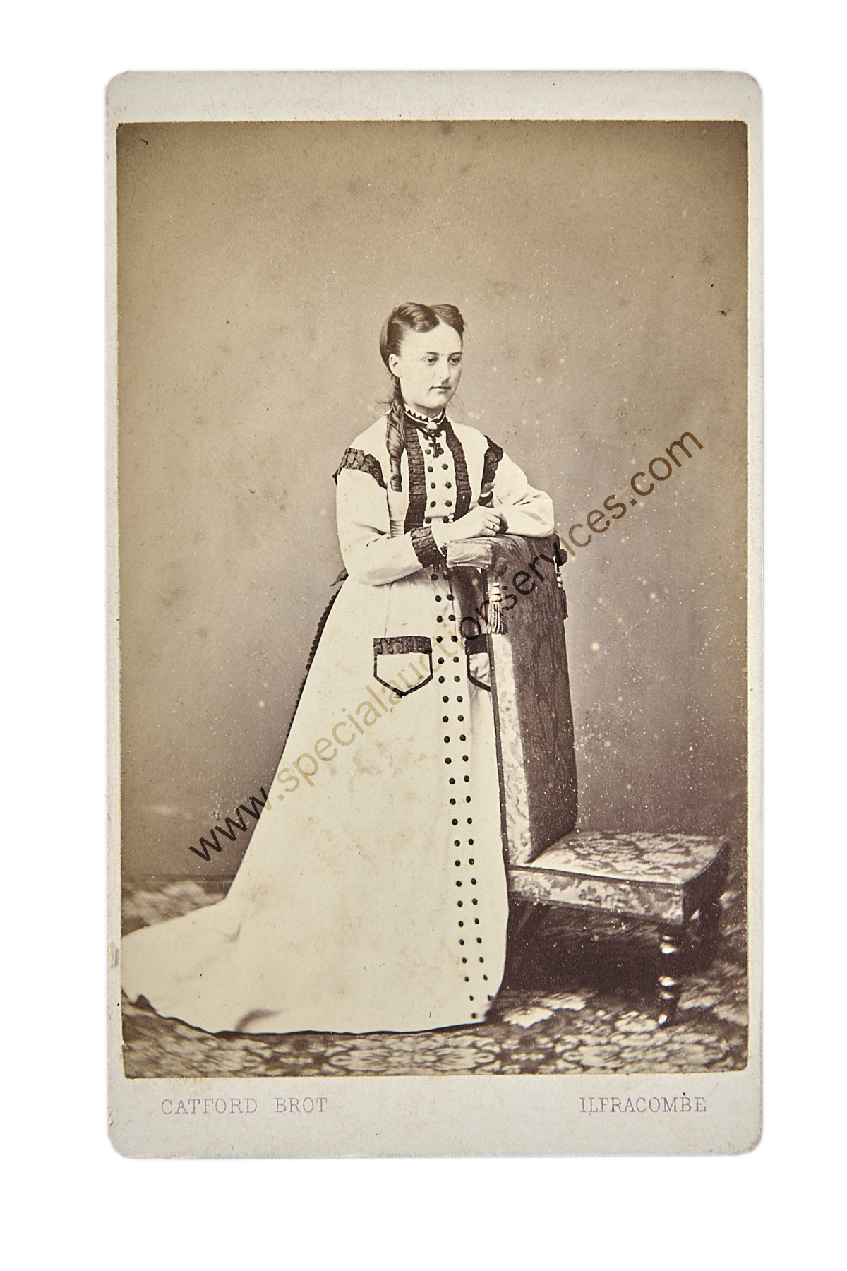 Cartes de Visite Portraits - Ladies, mainly UK photographers, albumen, 1870s, F-VG (100) - Image 3 of 3