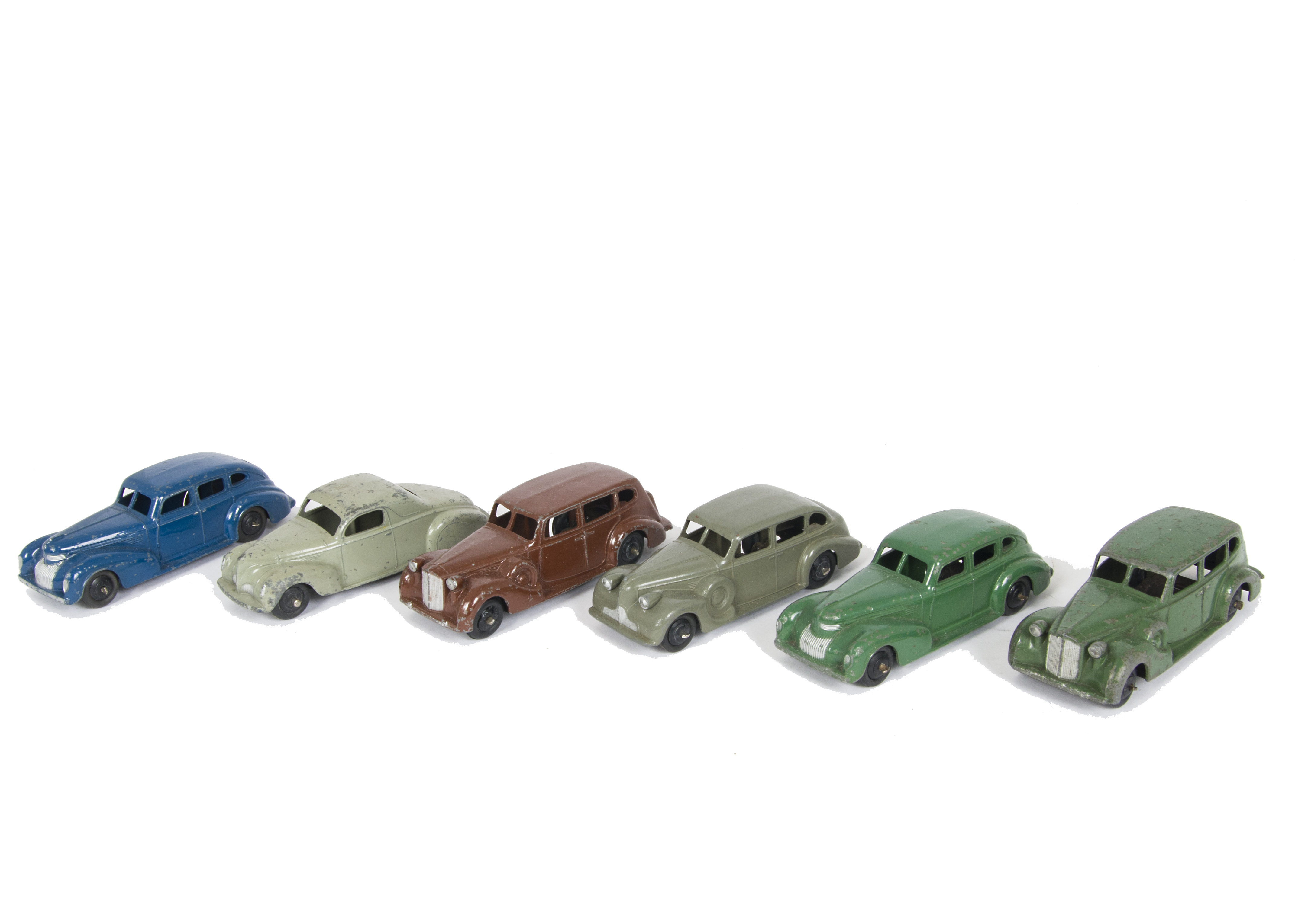 39 Series Dinky Toy Cars, 39e Chrysler Royal Sedan (2), first dark blue body, second dark green