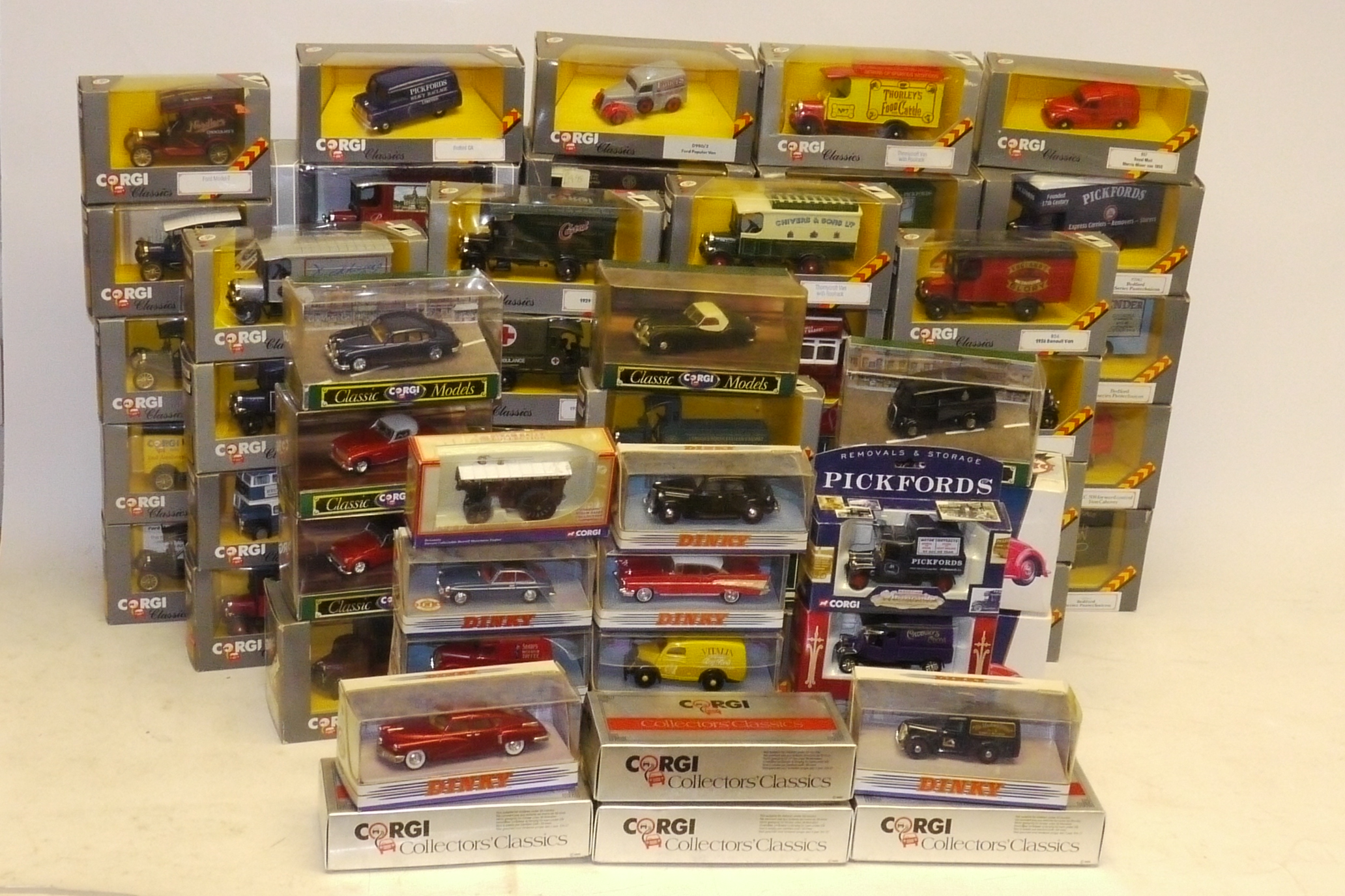 Corgi and Matchbox Models, A boxed collection of 1:43 scale vintage private and commercial