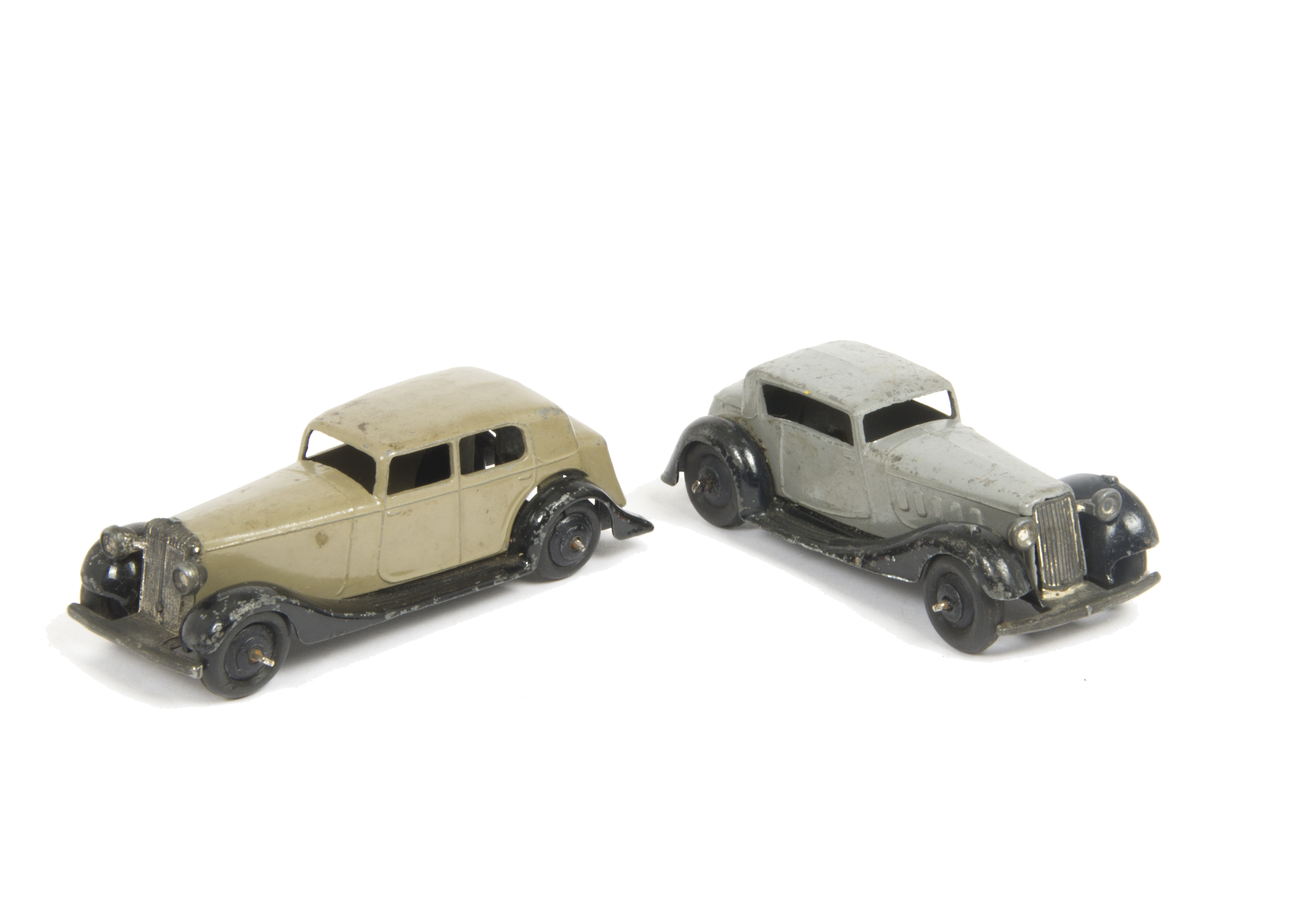 Dinky Toys 30c Daimler, fawn body, black ridged hubs, plain chassis, 36c Humber, grey body, black