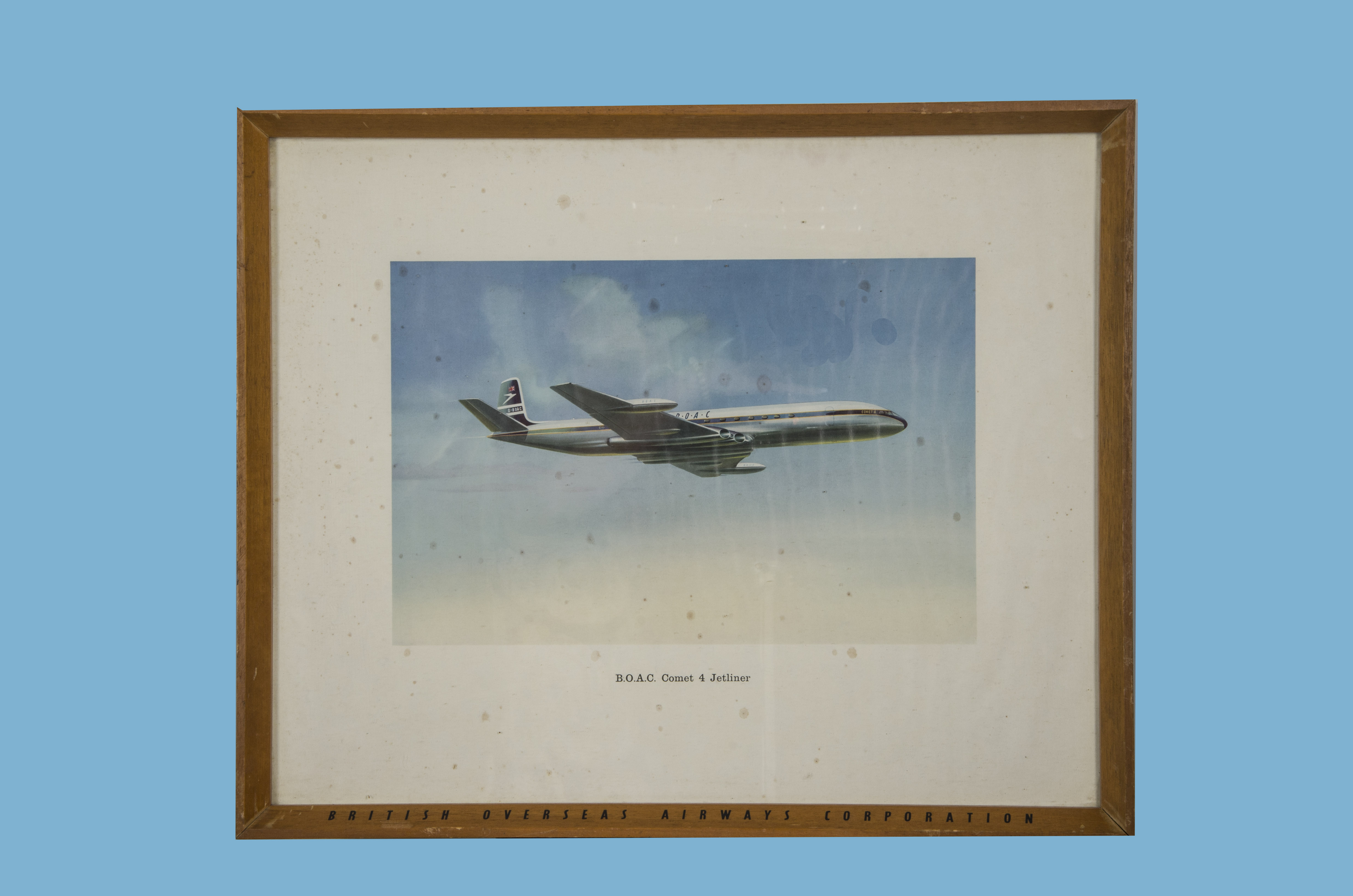 Four vintage BOAC advertising prints, including two aircraft in BOAC branded frames, AF, a BOAC - Image 4 of 4