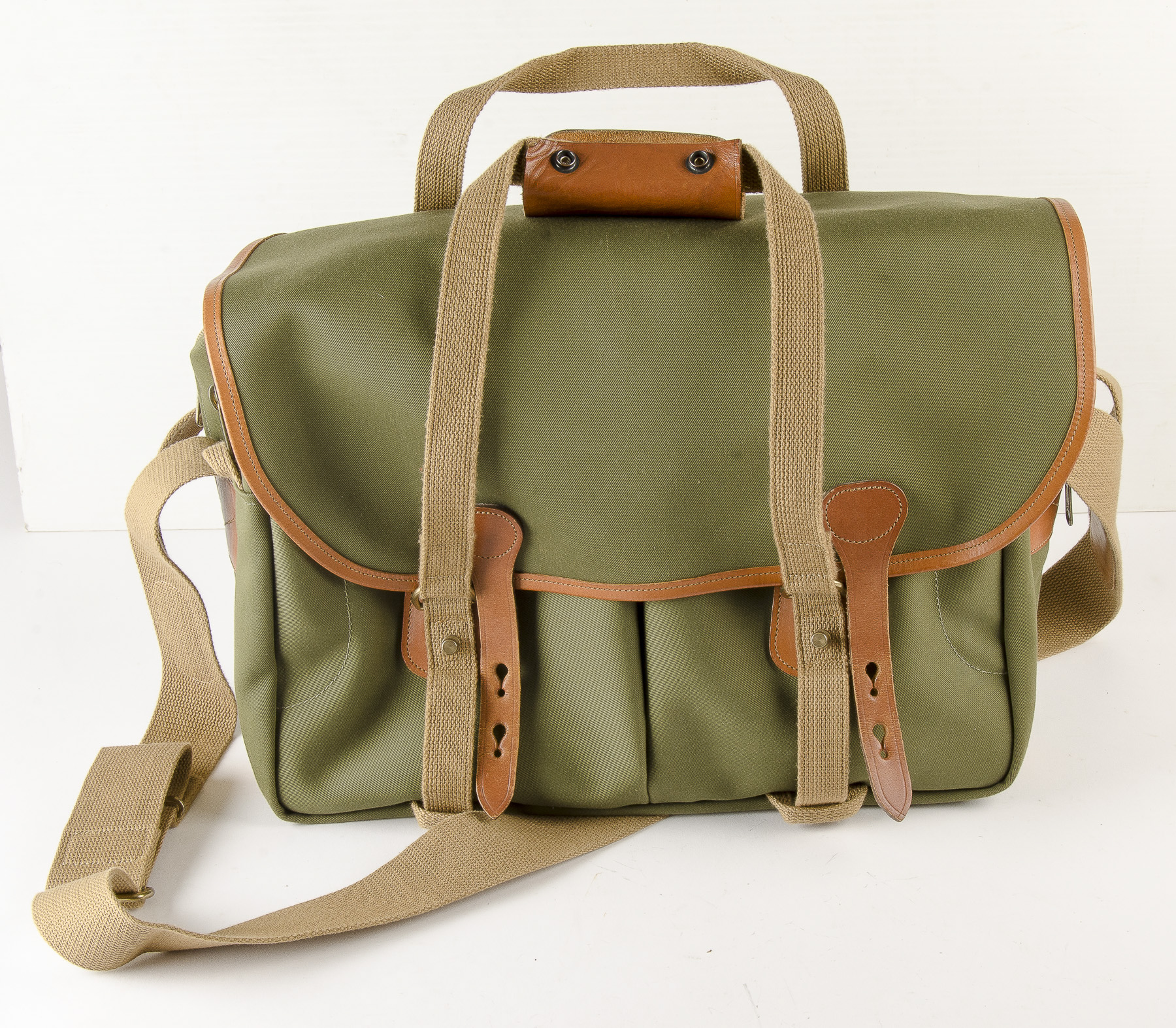 Billingham Bag, model 445, sage, tan trim, 42cm x 22cm x 30cm, VG