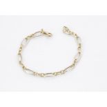 A 9ct gold bracelet, with oval and round links, 9.2g