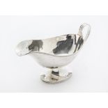 A 1970s silver sauce boat by J B Chatterley & Sons, Sheffield 1976, 5.65 ozt