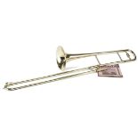 DEG Trombone, DEG Classic USA trombone in hard case with two mouth pieces: a Rudy Muck cushion rim