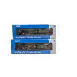 Dapol N Gauge Locomotives and Tenders, a duo of models in green livery, comprising, 2S-009-002,