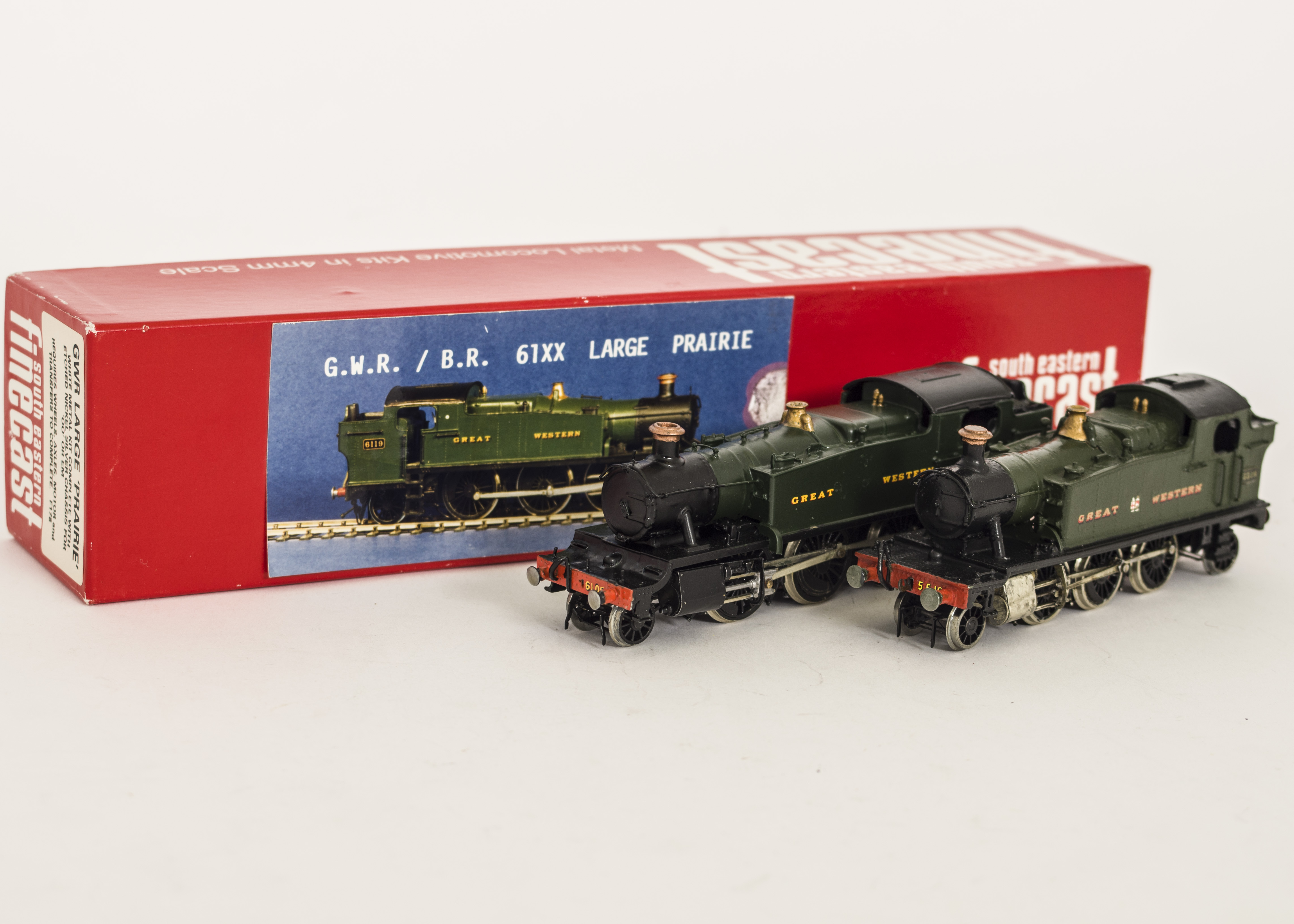 A pair of South Eastern Finecast 00 Gauge Kitbuilt GWR 2-6-2 Tank Locomotives GWR green 61XX large