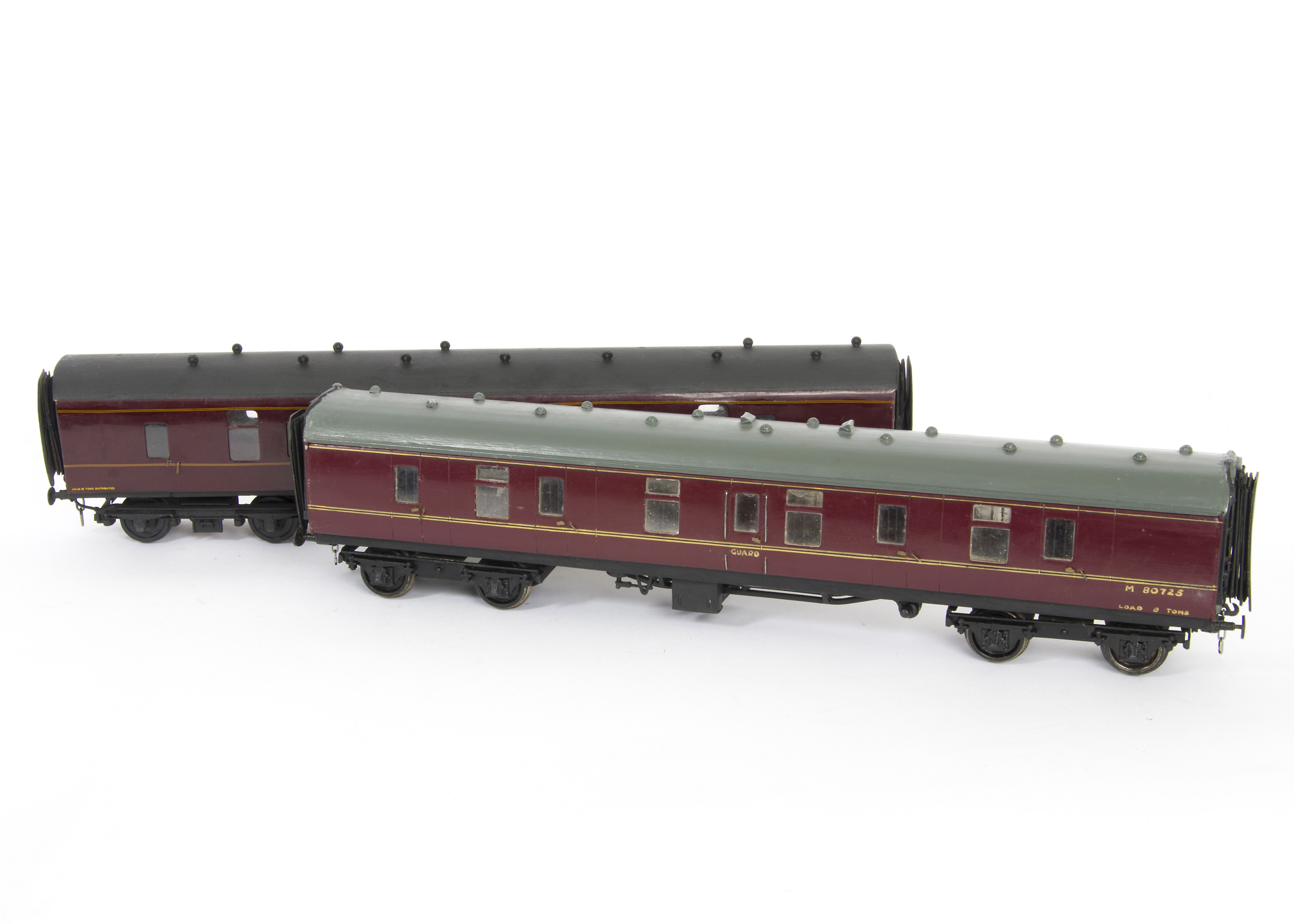 Two Kitbuilt Finescale O Gauge BR (LMR) Full Brake Coaches, comprising wooden-bodied van no