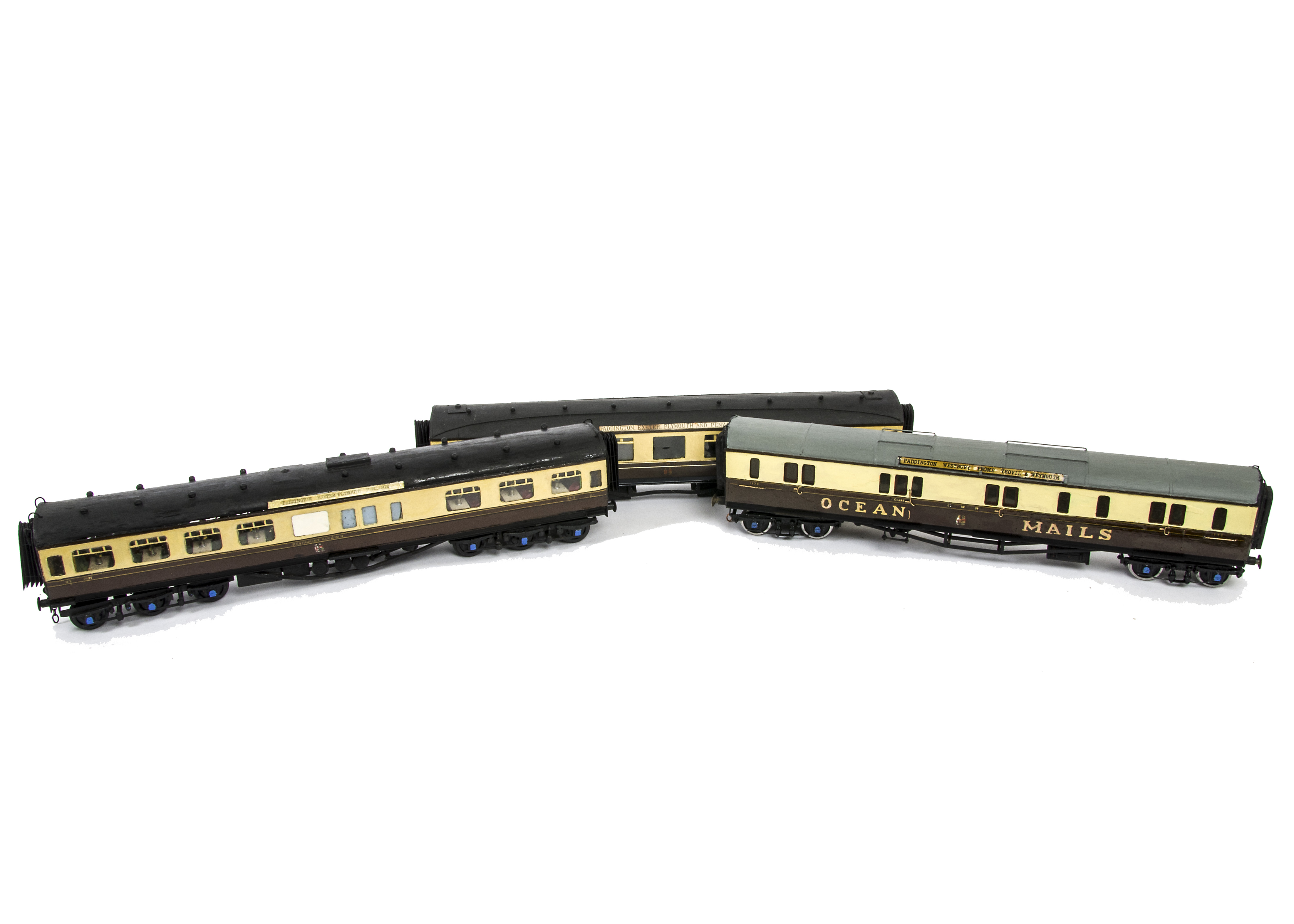 GWR Kit/Scratch-built Finescale O Gauge 'Special' Coaches, comprising an 'Ocean Mails' van no