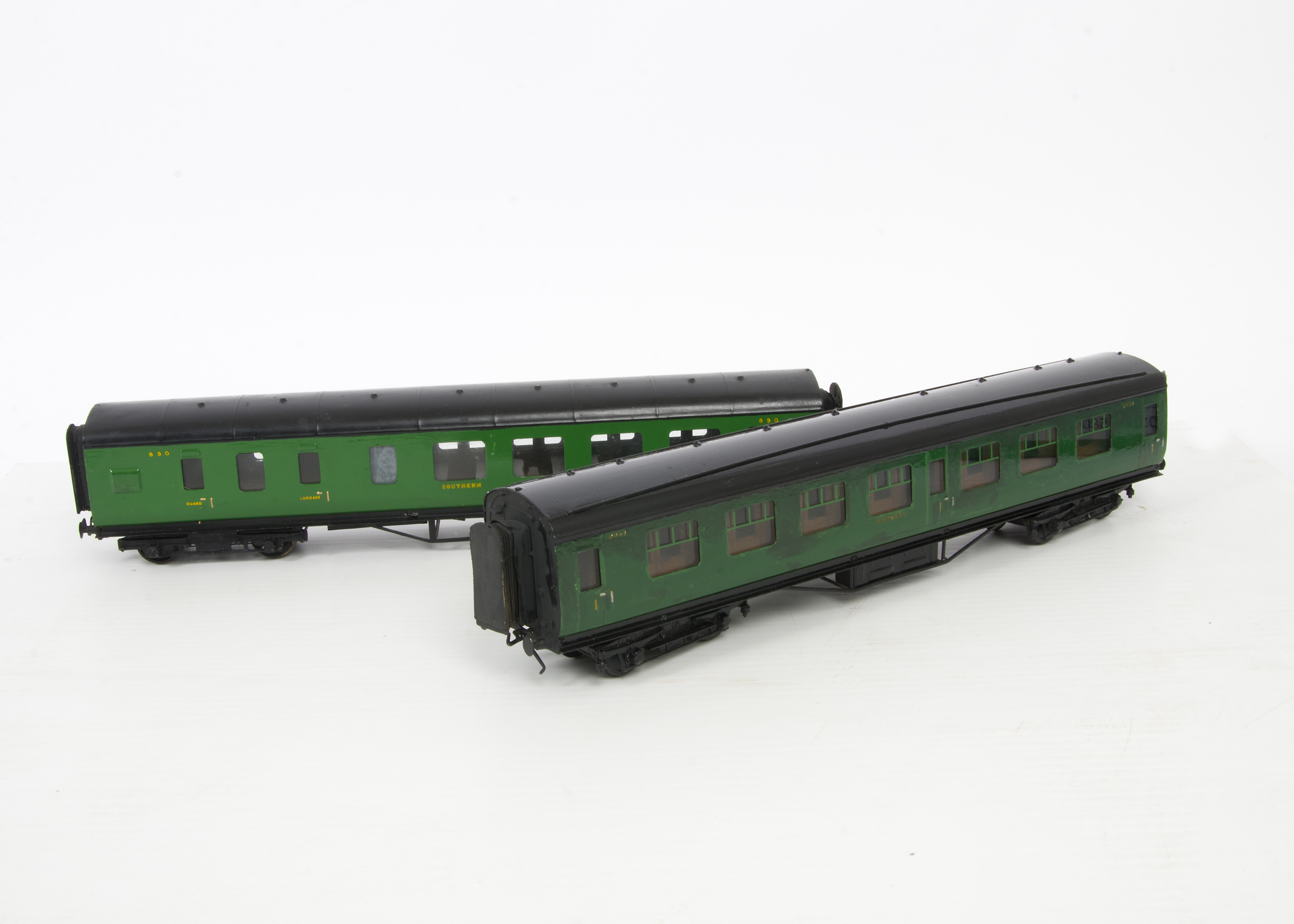 Two Repainted Exley O Gauge Southern Railway Corridor Coaches, comprising 1st class no 8881 in