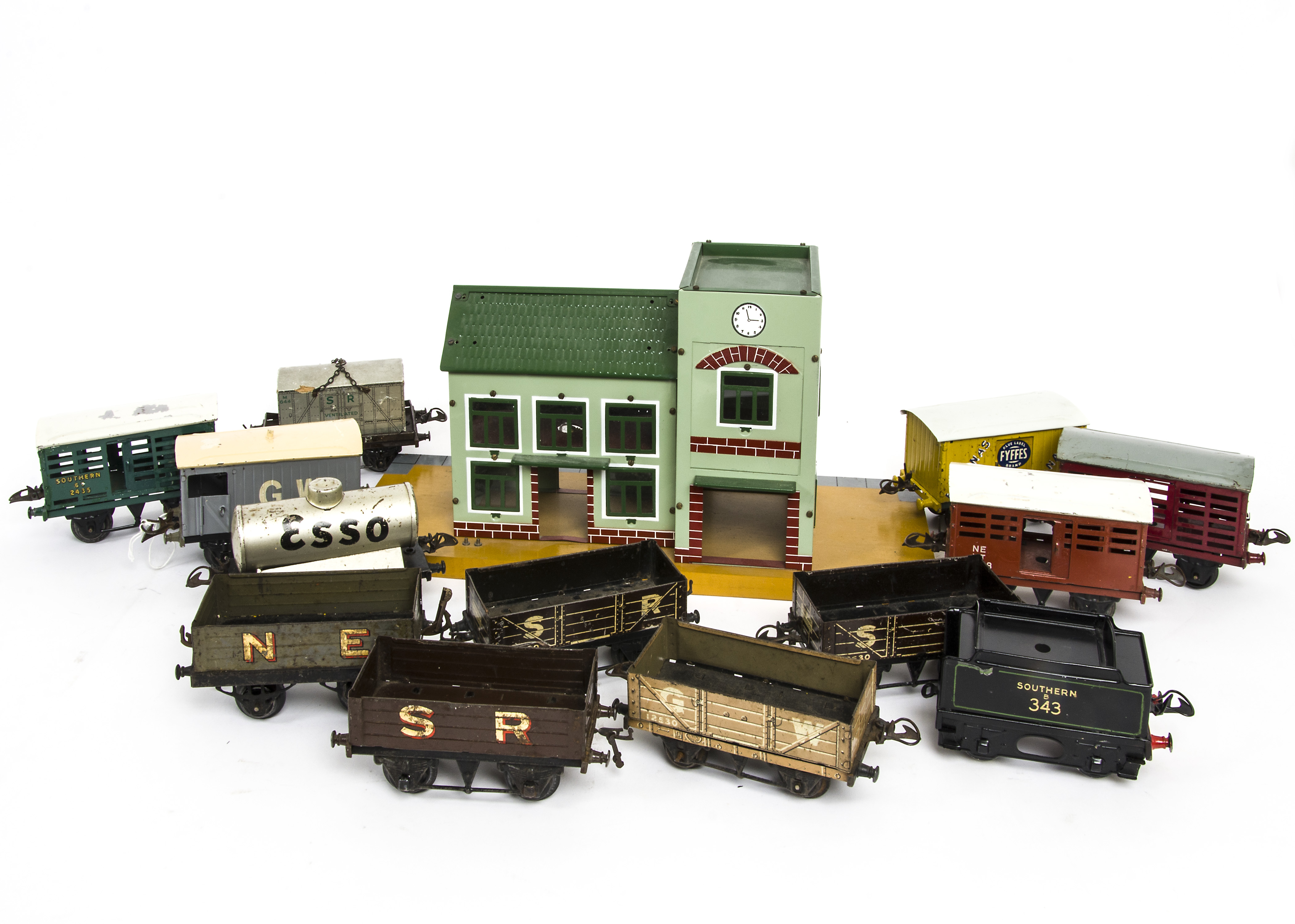 A Collection of Hornby O Gauge Freight Stock Spare Tender and Paya Station, wagons including 3 SR