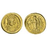 Justinian I (527-565), AV Solidus, 4.45g, Constantinople, c. AD 545-565, officina e, helmeted a...