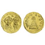 Heraclius (610-641), AV Solidus, 4.40g, Constantinople, officina e, facing bust of Heraclius le...