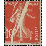 France Semeuse 1907 10c. red, showing several pre-printing paper creases,