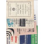 FOOTBALL MISCELLANY Small collection of football programmes comprising Chesterfield v Bury 18/12/48,