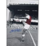 ARSENAL Six photos, all measuring 12” x 8” and all signed including fine examples of Charles,