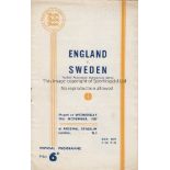 ENGLAND Home programme v Sweden at Arsenal 19/11/1947, very slight horizontal crease with team