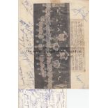 SOUTHAMPTON A collection of Southampton signatures mostly from the 1940's, 1950's and 1960's to