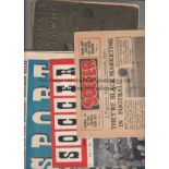 MAGAZINES / 1907 Collection of magazines but also includes softback book Football Who's Who 1907-