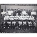 FOOTBALL LEAGUE Press photo of the English League team that played the Scottish League at Molineux