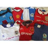 REPLICA FOOTBALL SHIRTS Six replica shirts, 3 X Manchester United, red, short sleeve shirts, XL