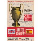 MANCHESTER UNITED 1968 AUTOGRAPHS Programme for the home leg of the European Cup Semi-Final v.