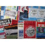 LEAGUE CUP RUNS 1970's A collection of 170 programmes from matches where both Finalists featured